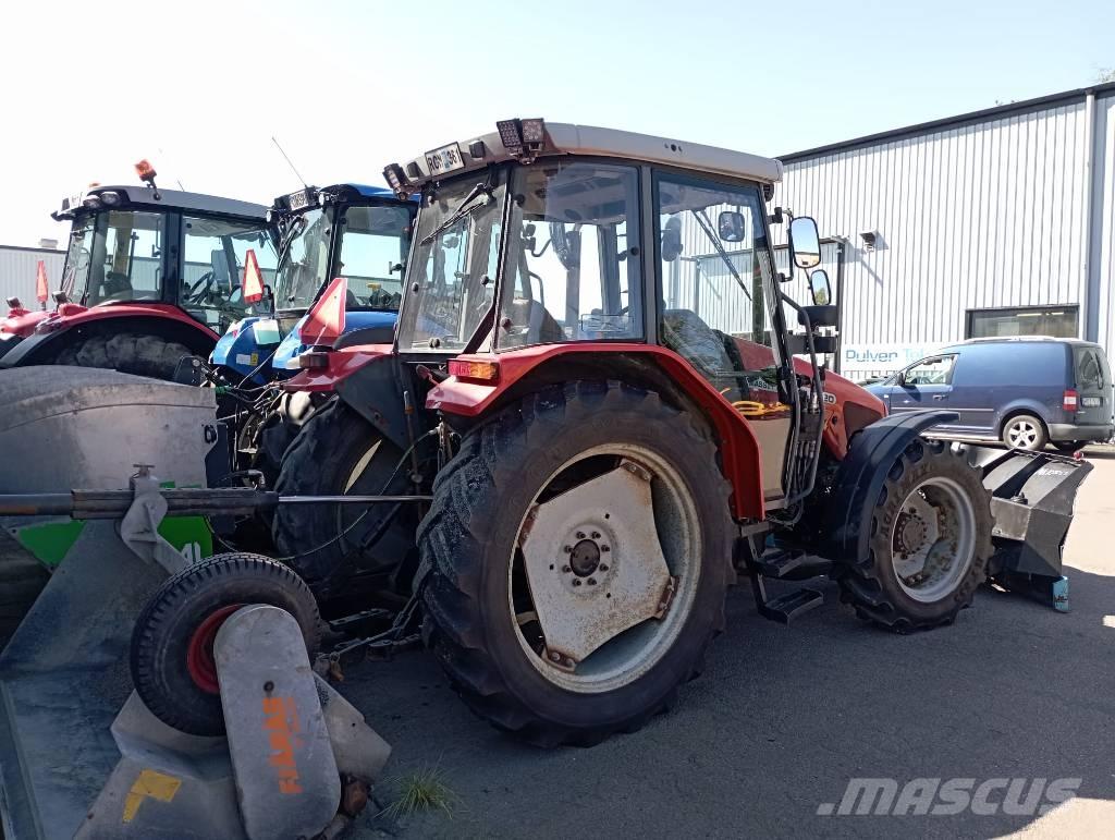 Massey Ferguson 4220 Traktoren