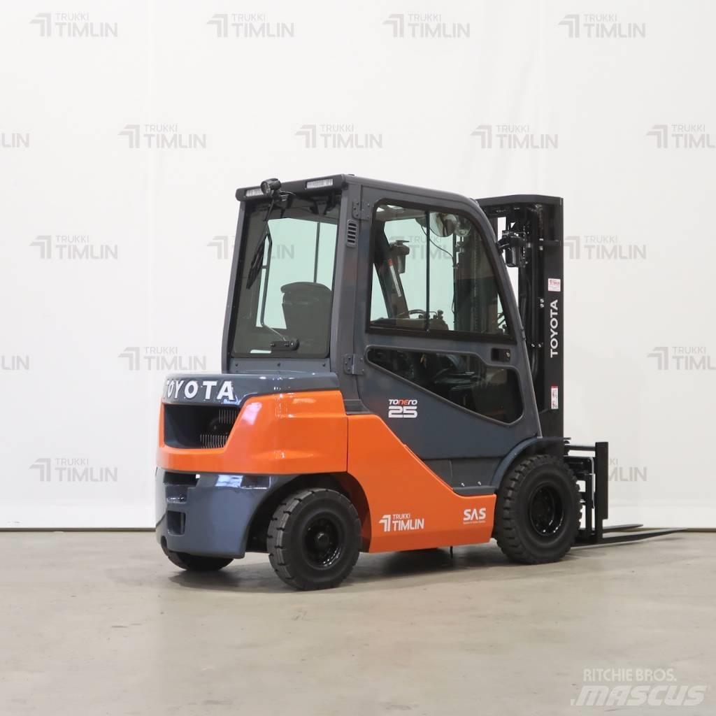 Toyota 52-8FDF25 Dieselstapler