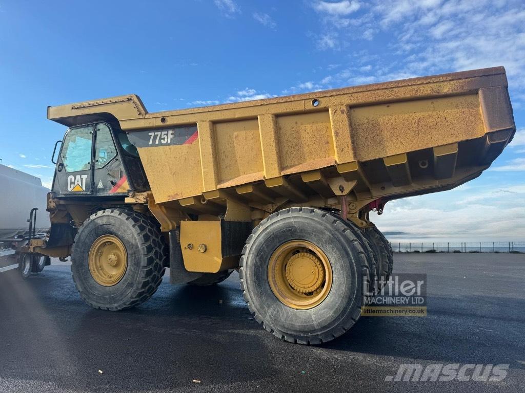 CAT 775 F Dumper - Starr