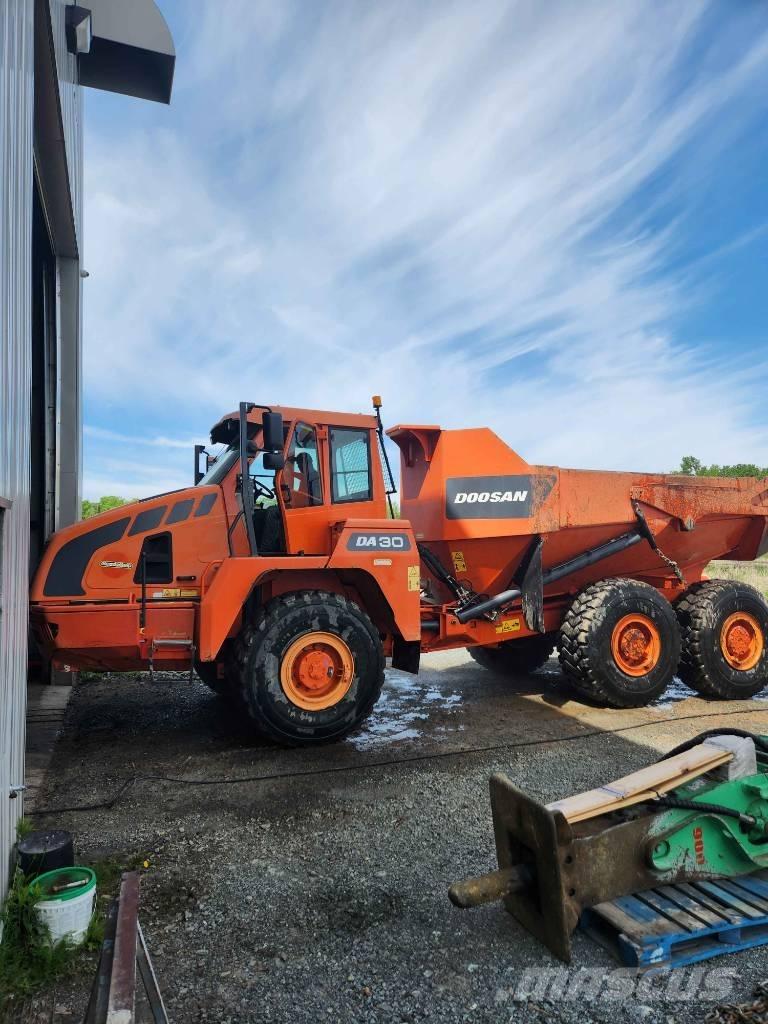 Doosan DA 30 Dumper - Knickgelenk