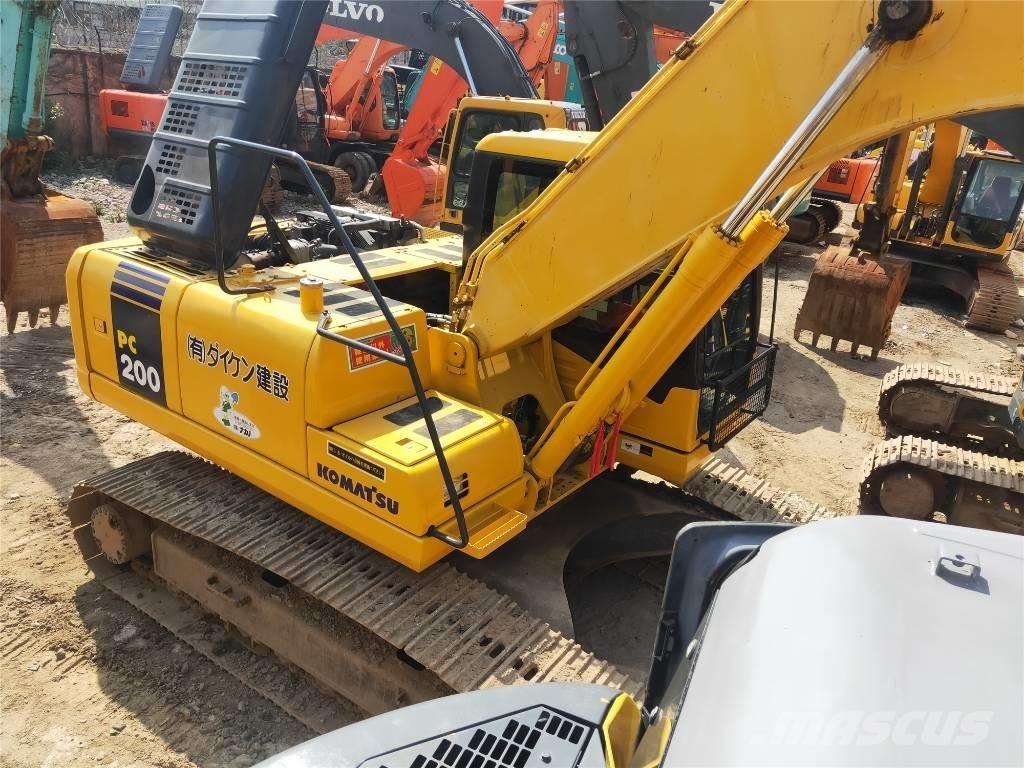 Komatsu PC200-7 Raupenbagger