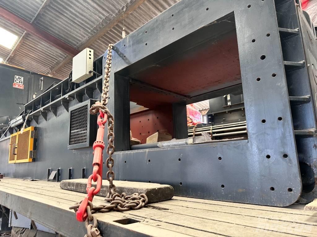  Godswill 1075TR-2512 Ballenpressen