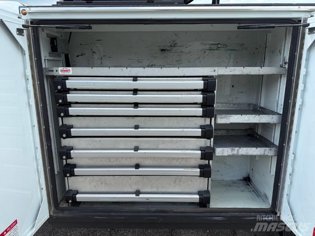 RAM 5500 TRADESMAN Kommunal-Sonderfahrzeuge