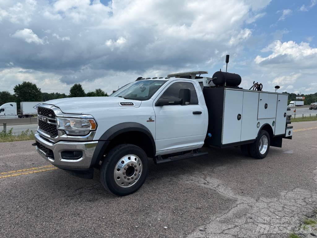 RAM 5500 TRADESMAN Kommunal-Sonderfahrzeuge