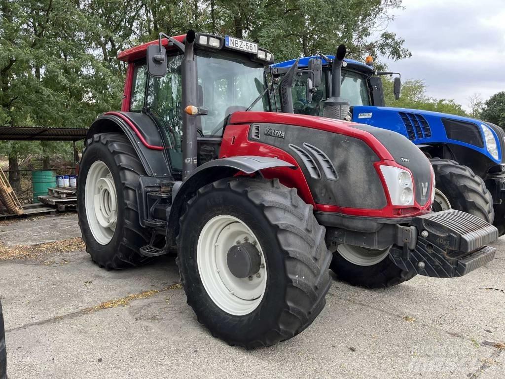 Valtra T 193 Traktoren