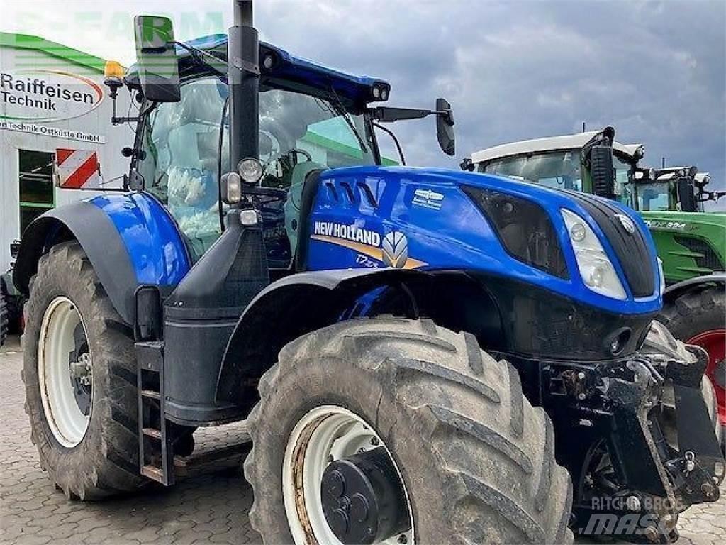 New Holland t7.250 Traktoren