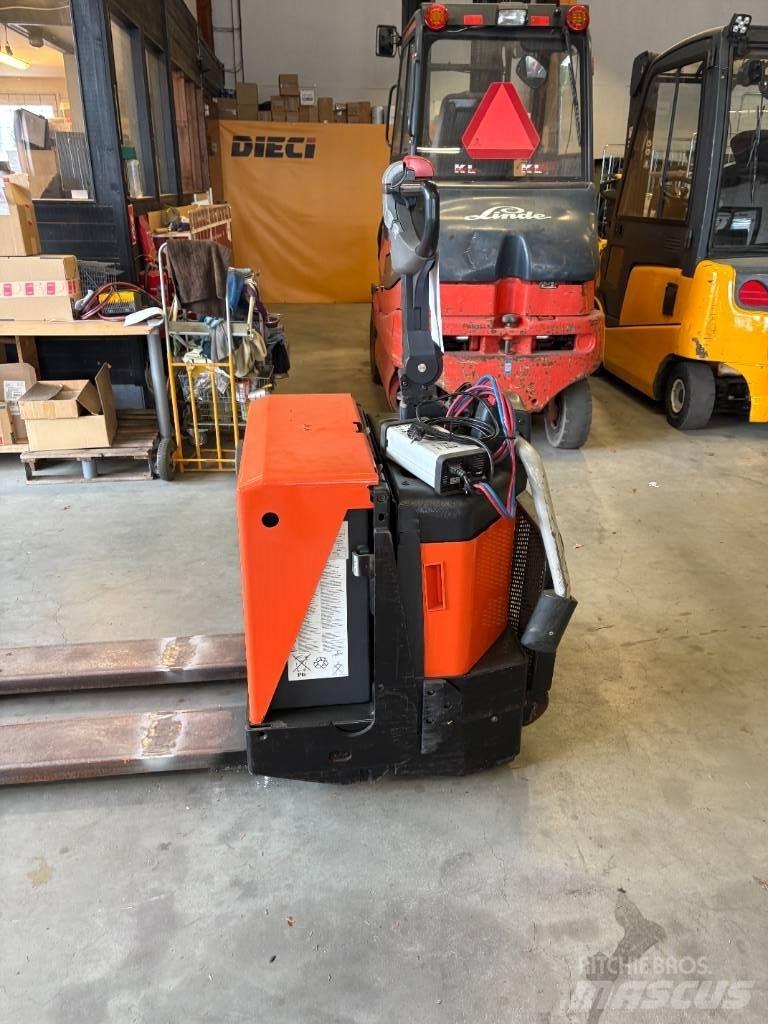 BT LPE 200 / 8 Gabelstapler mit Fahrerstand