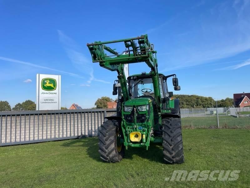 John Deere 6130M Traktoren