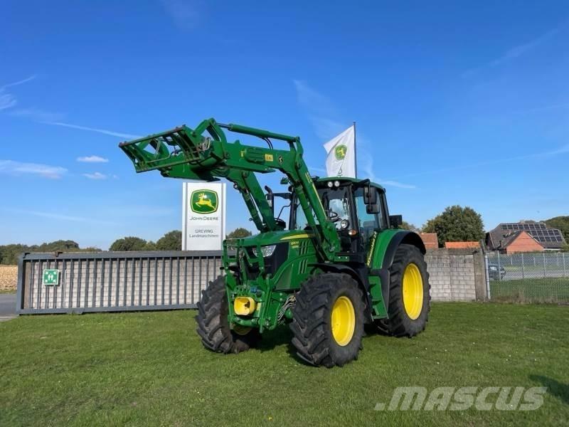 John Deere 6130M Traktoren