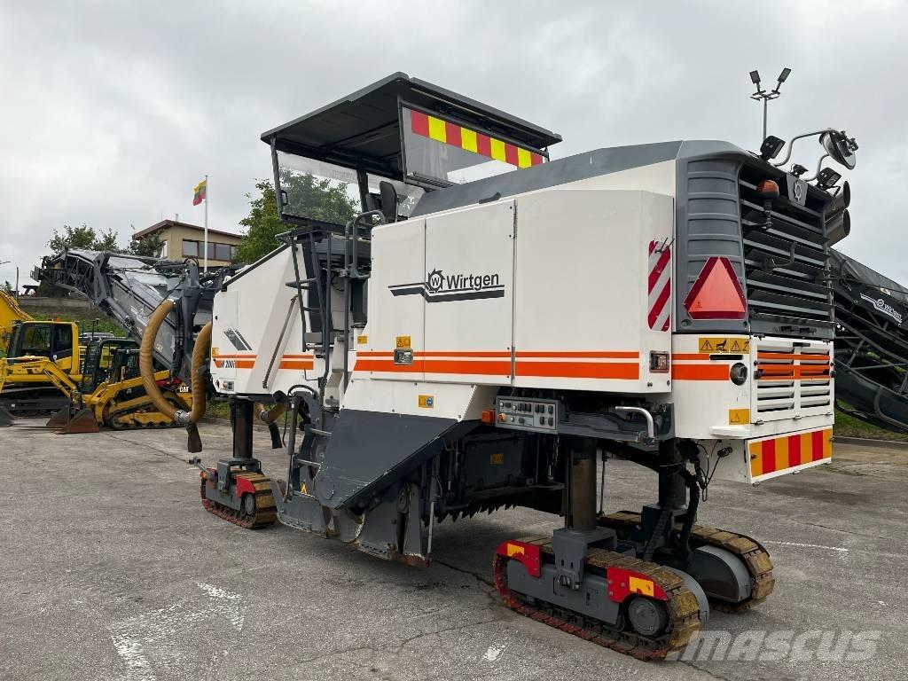Wirtgen W200i Asphaltfräsen