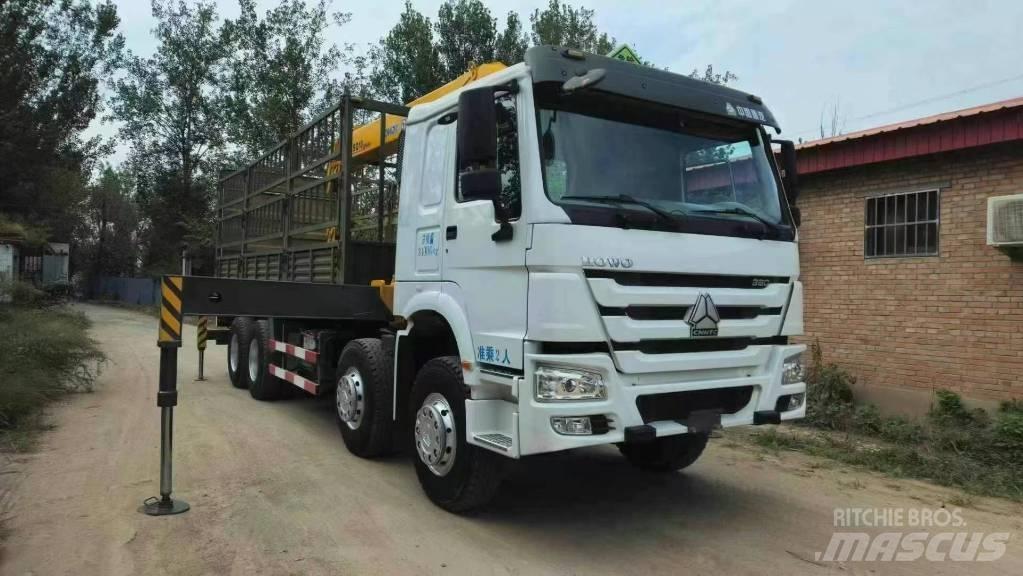 Howo 380 8x4 Kipper
