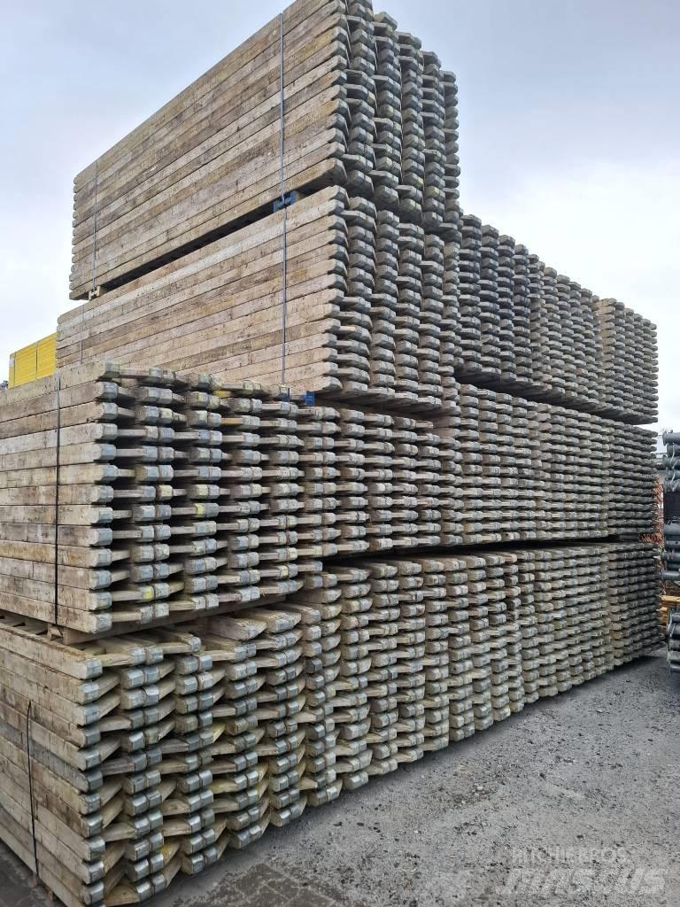 Peri GT24 Träger Schalung