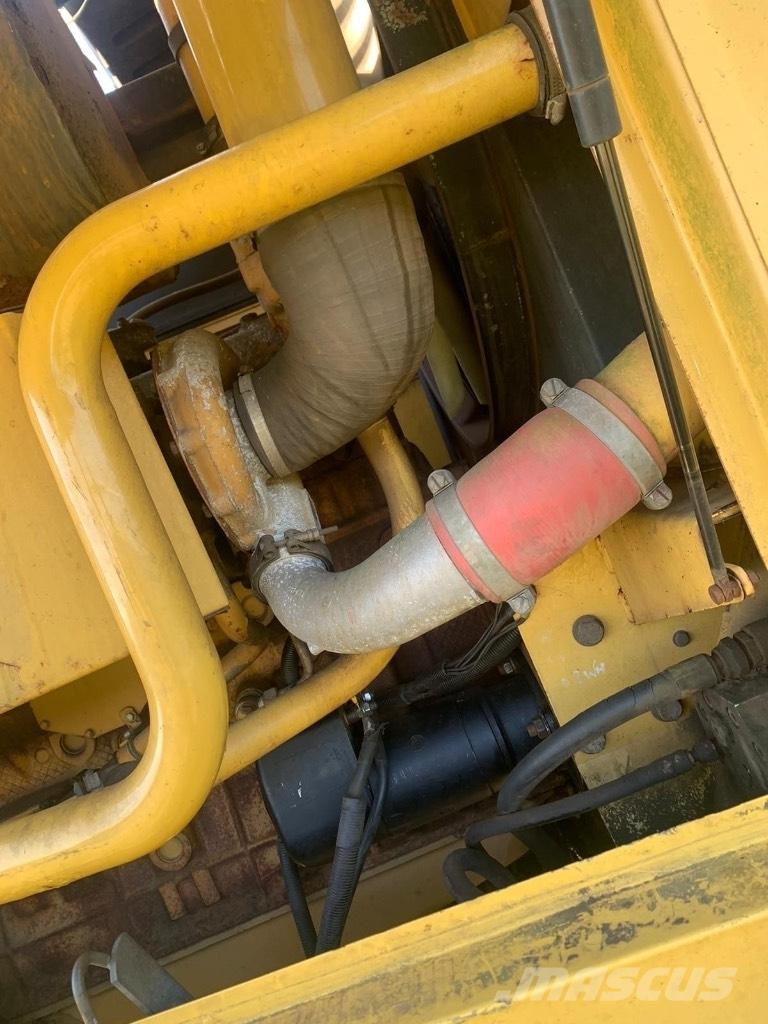 New Holland Fx375 Selbstfahrende Häcksler