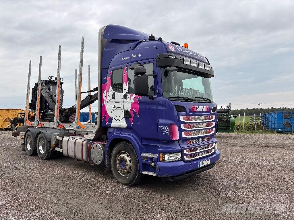 Scania 560. 6x4 Holztransporter