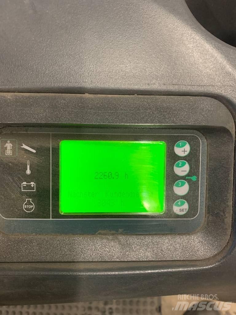 Linde D 12AP Selbstfahrstapler