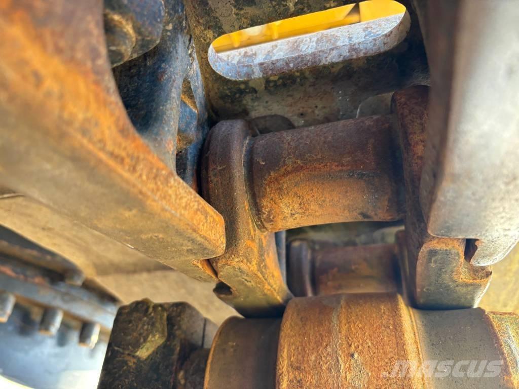 CAT 323 Raupenbagger