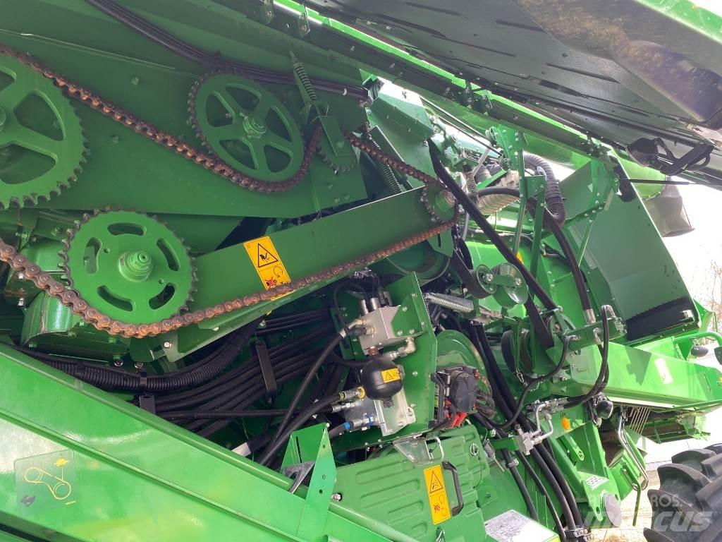 John Deere T560 HM Mähdrescher