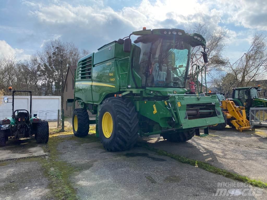 John Deere T560 HM Mähdrescher