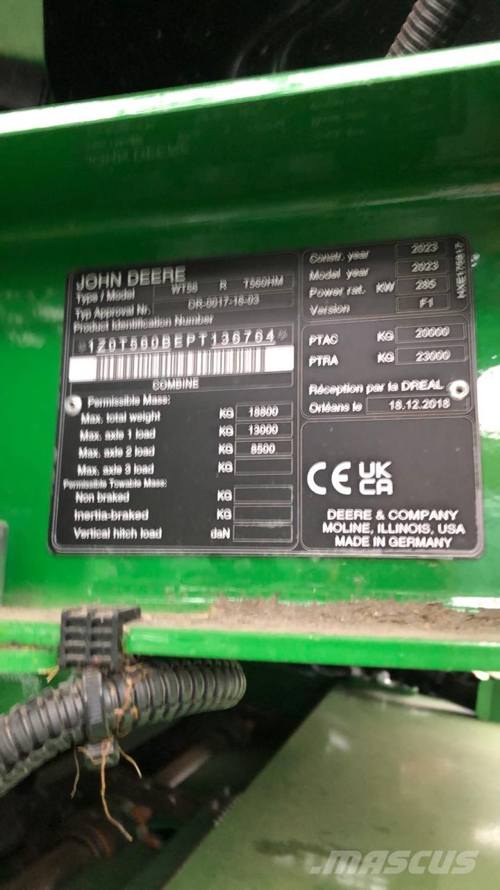 John Deere T560 HM Mähdrescher