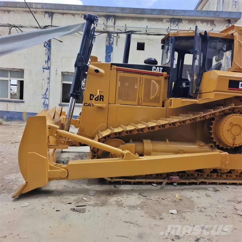 CAT D 8 R Bulldozer