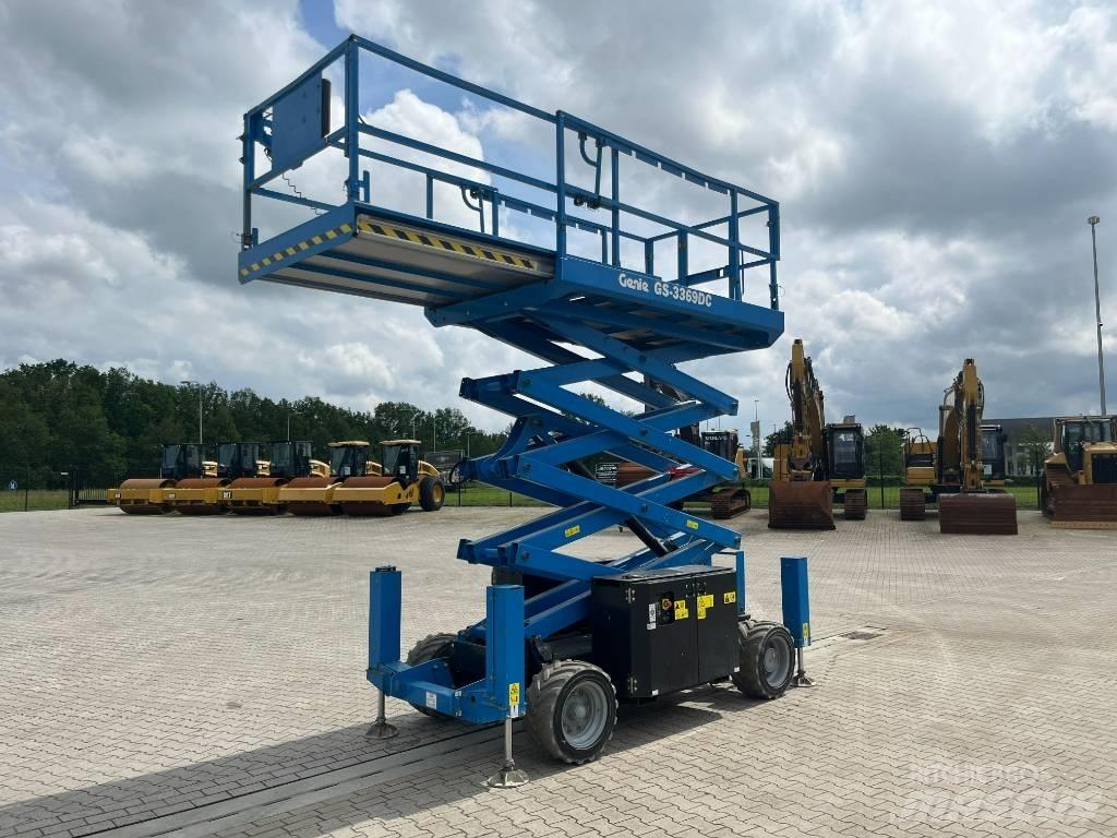 Genie GS 3369 DC Scheren-Arbeitsbühnen