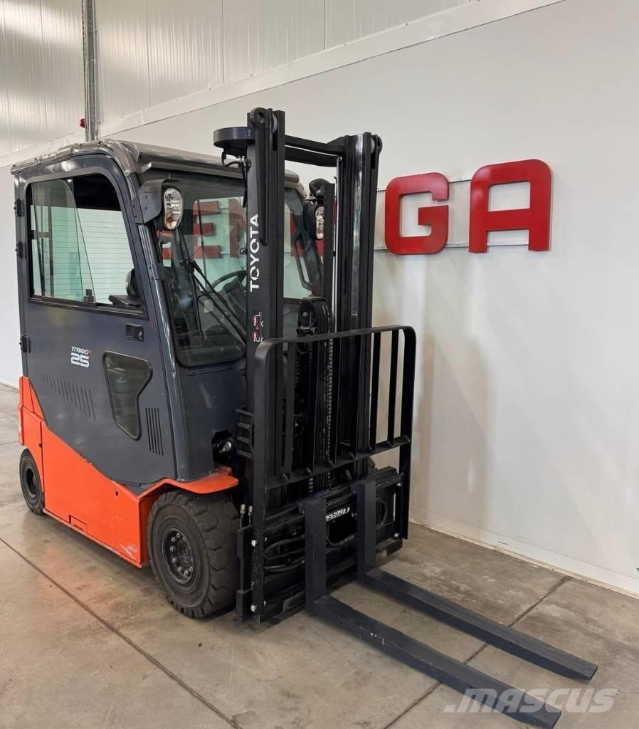 Toyota 10939 - 8FBMT25 Elektrostapler