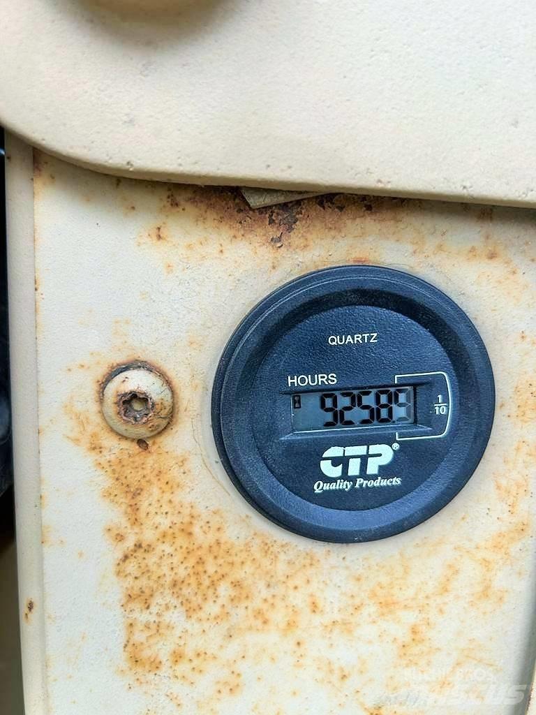 CAT 140 H Grader