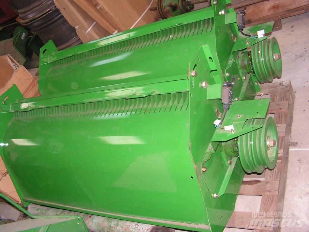 John Deere 1450 CWS Chassis