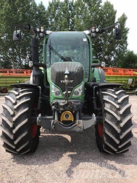 Fendt 516 Vario Traktoren