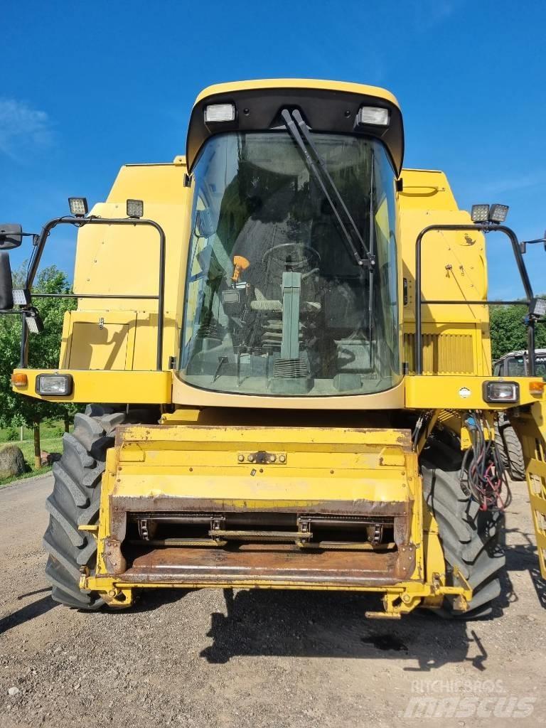 New Holland TX 68 Mähdrescher