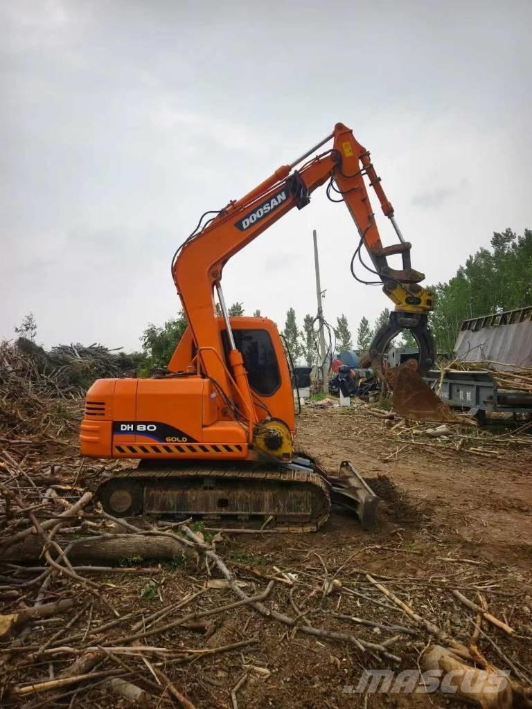 Doosan DH 80 Raupenbagger