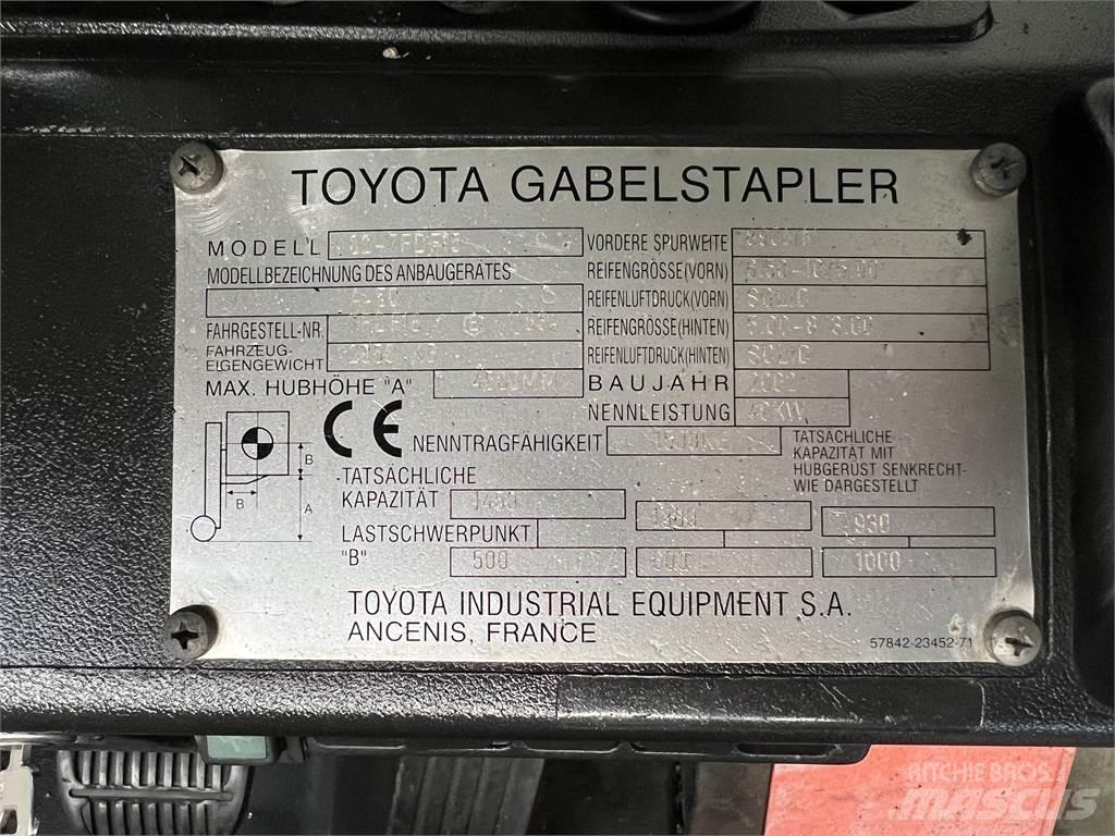 Toyota 02-7FDF15 Dieselstapler