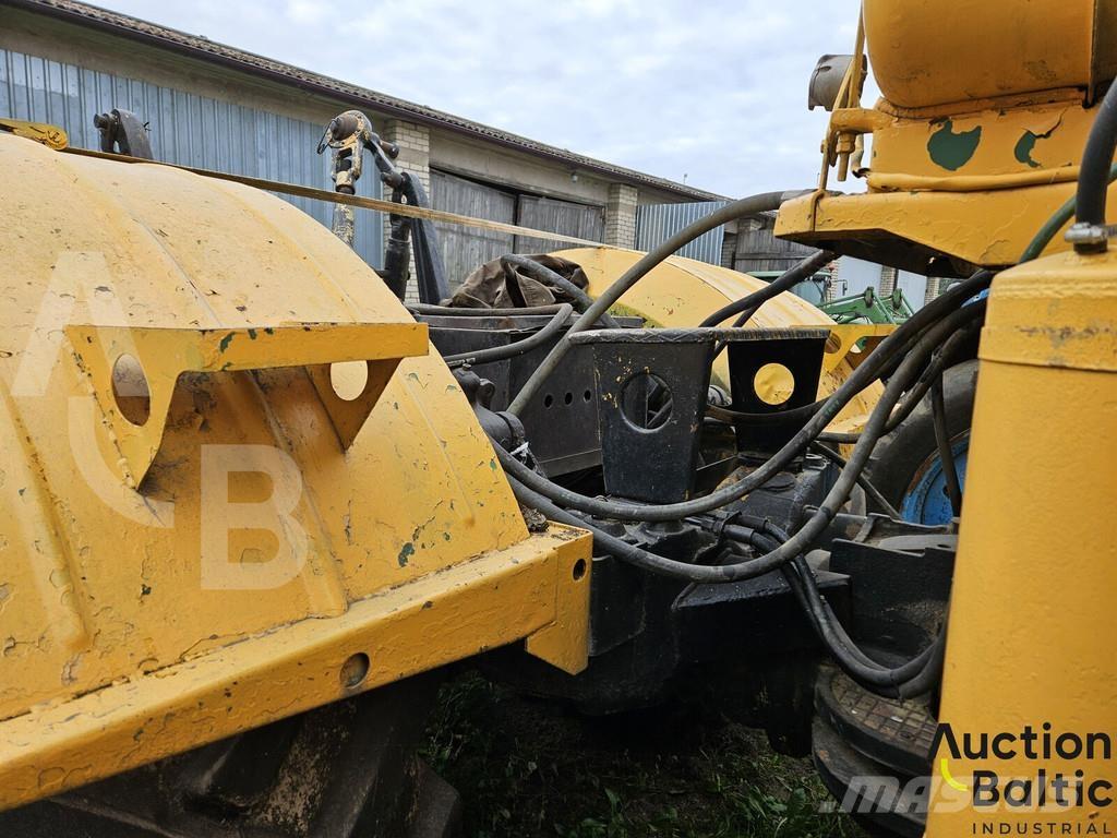  Kirovec K-701 Traktoren