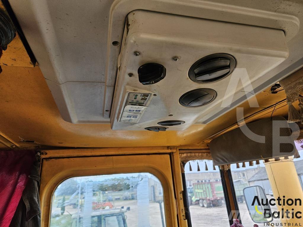  Kirovec K-701 Traktoren