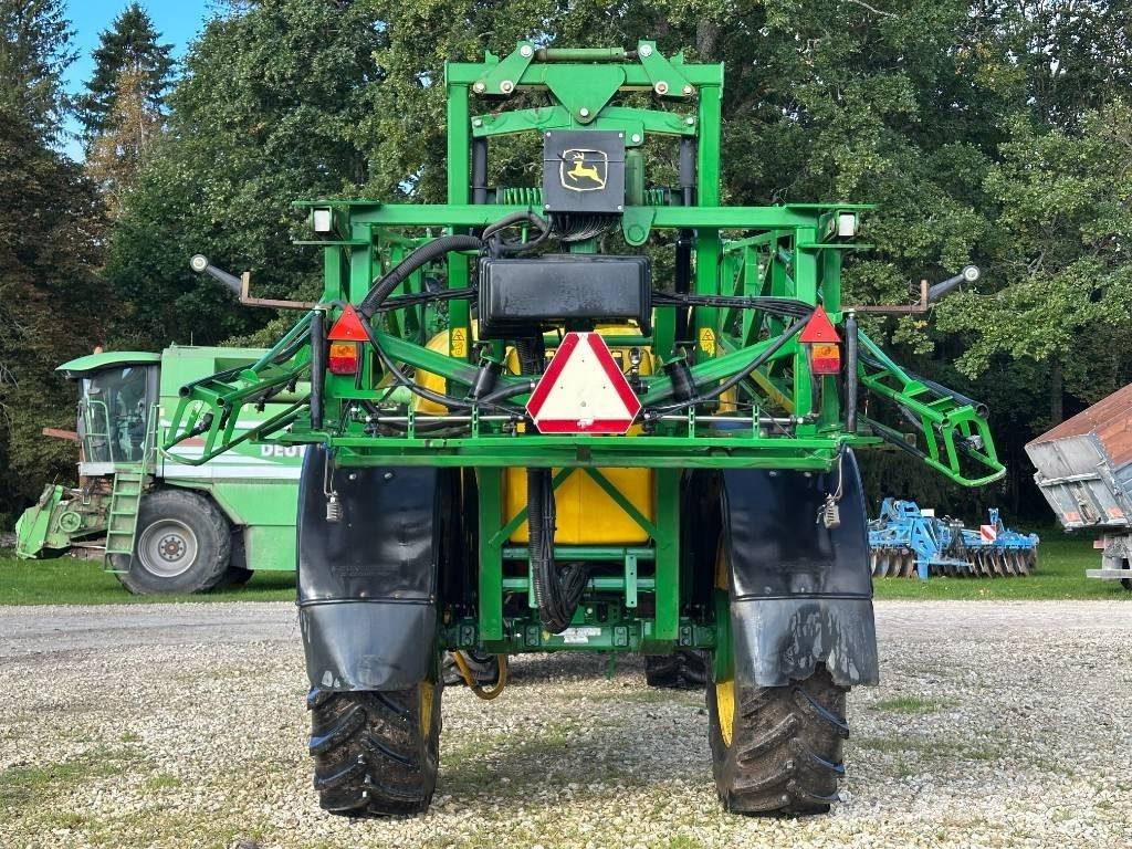 John Deere 740 Anhängespritzen