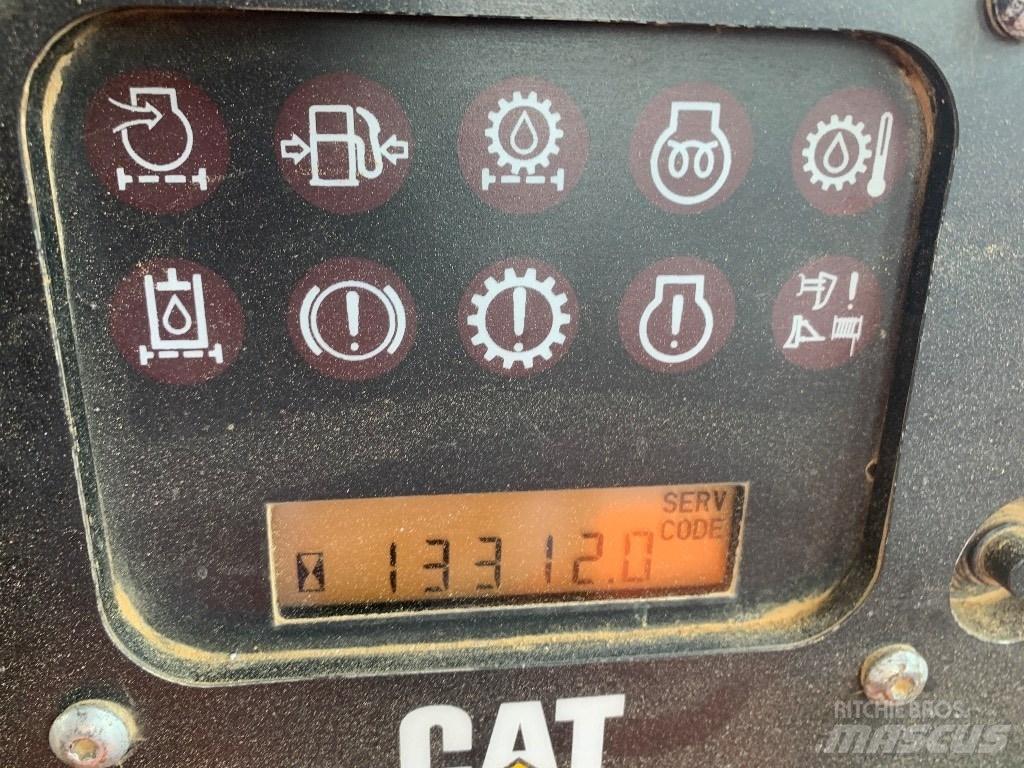 CAT D 6 T Bulldozer