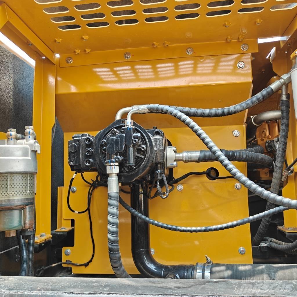 Sany 265C Raupenbagger