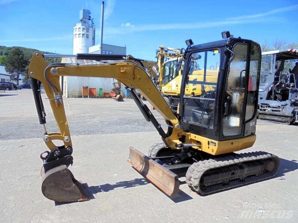 CAT 302.7 D CR Minibagger < 7t
