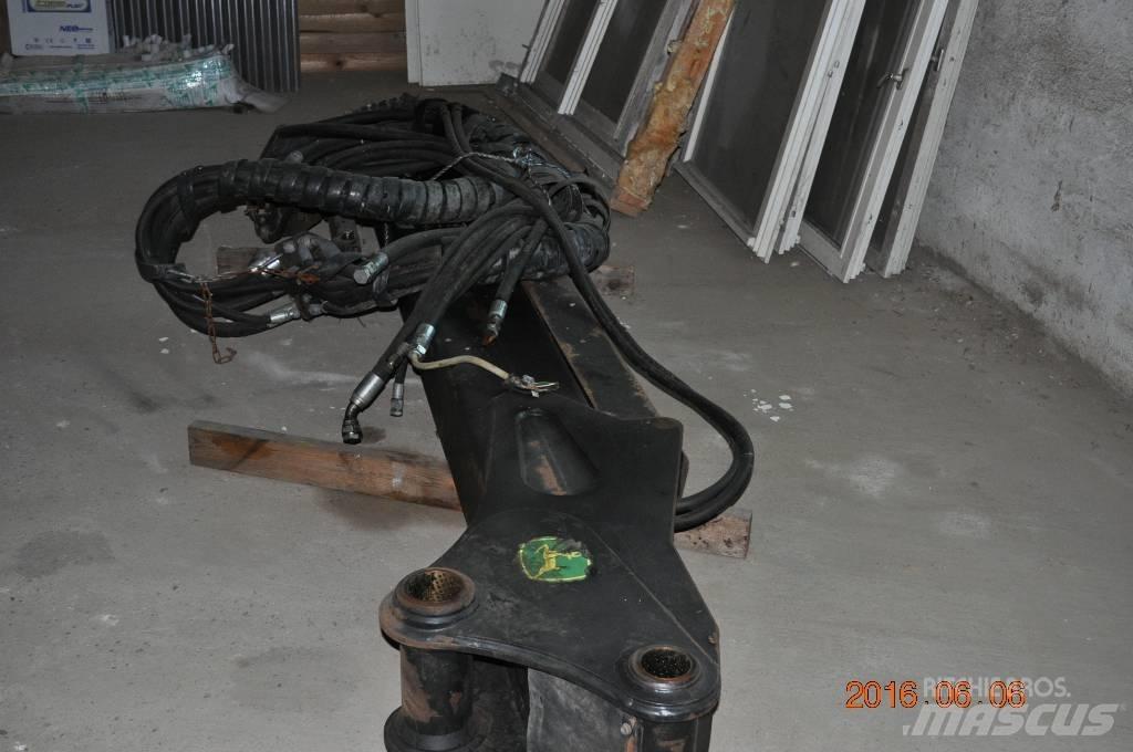 John Deere 1270D Chassis