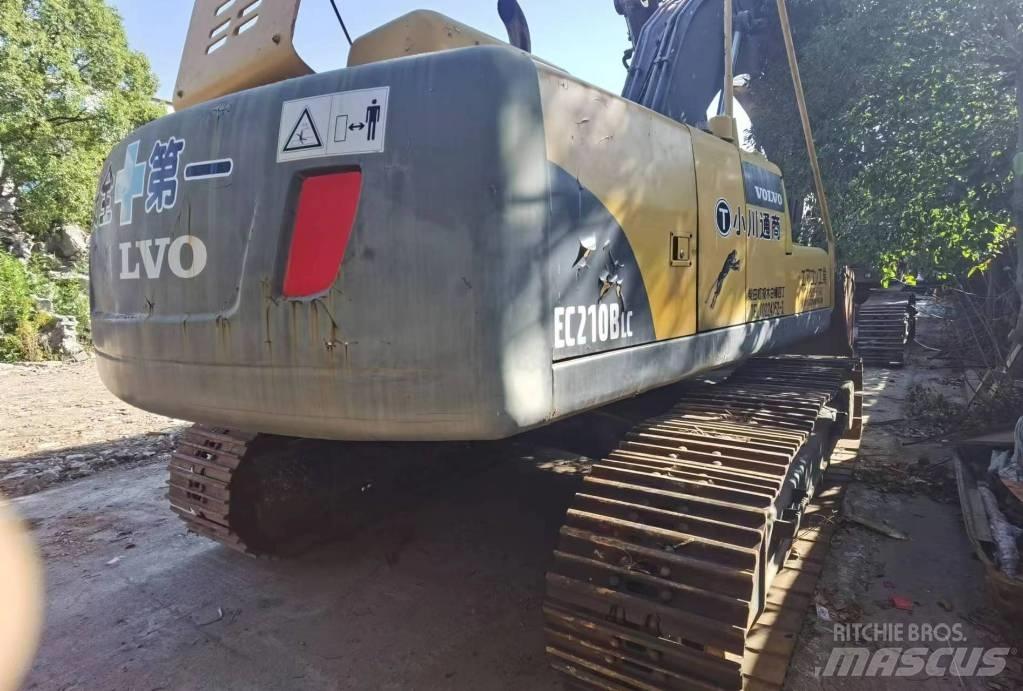 Volvo EC 210 B LC Raupenbagger