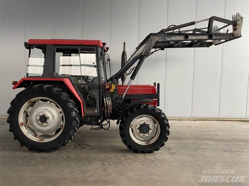Case IH 840 AS Traktoren