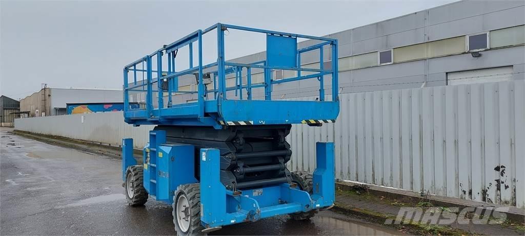 ATN CX15, 4x4 Scheren-Arbeitsbühnen