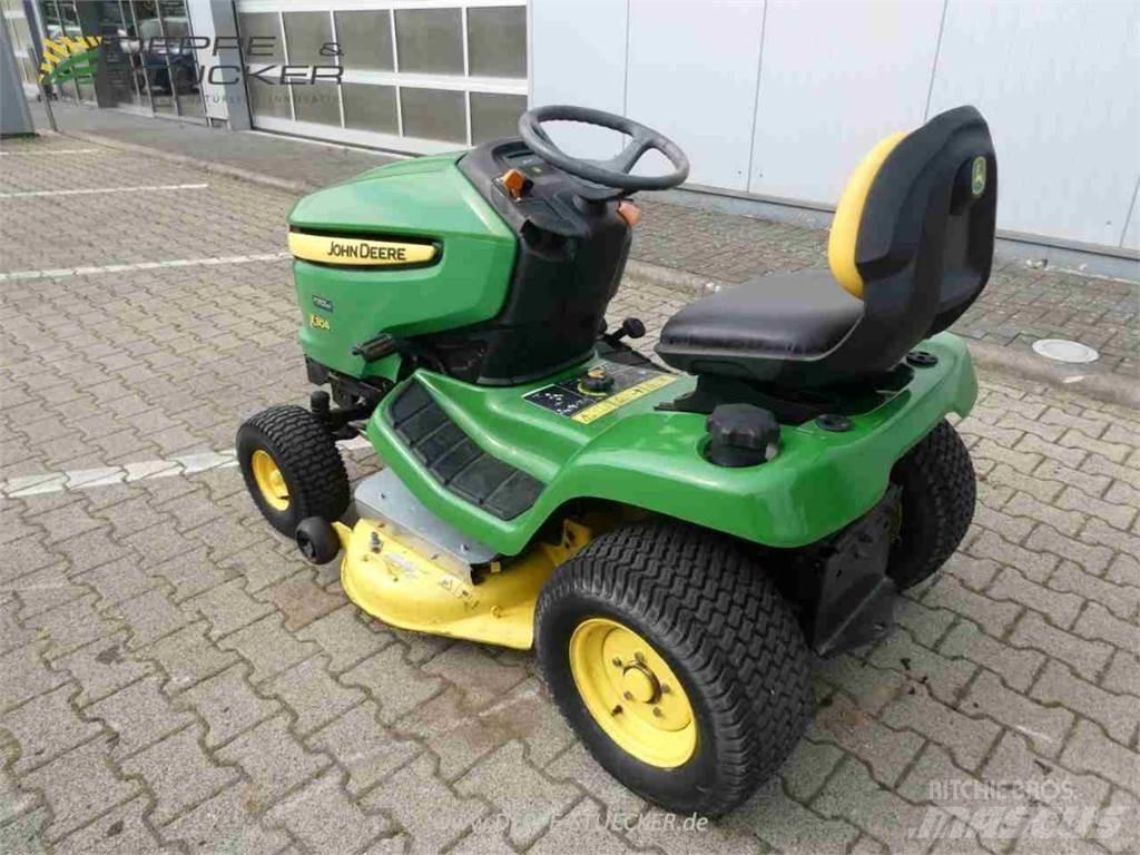 John Deere X304 Mäher