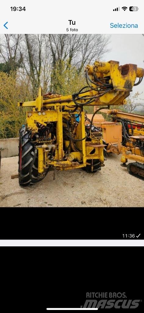 Atlas A  30 Brunnenbohrgeräte