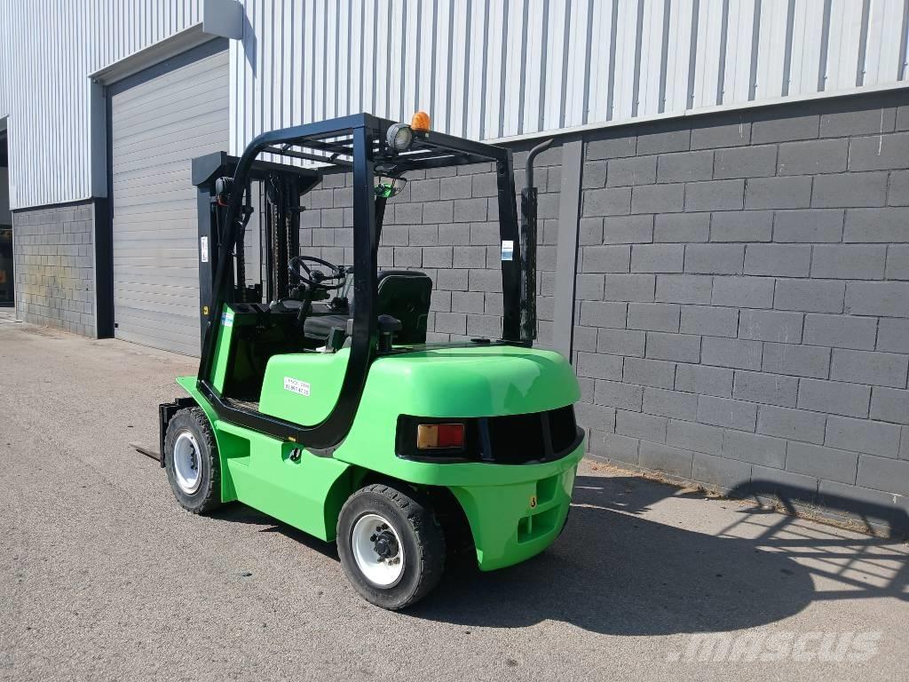 Clark CMP 25 Dieselstapler