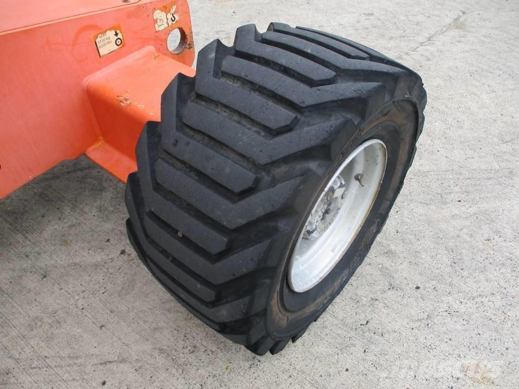 JLG 510 AJ (866) Kompakte selbstfahrende Hebebühnen