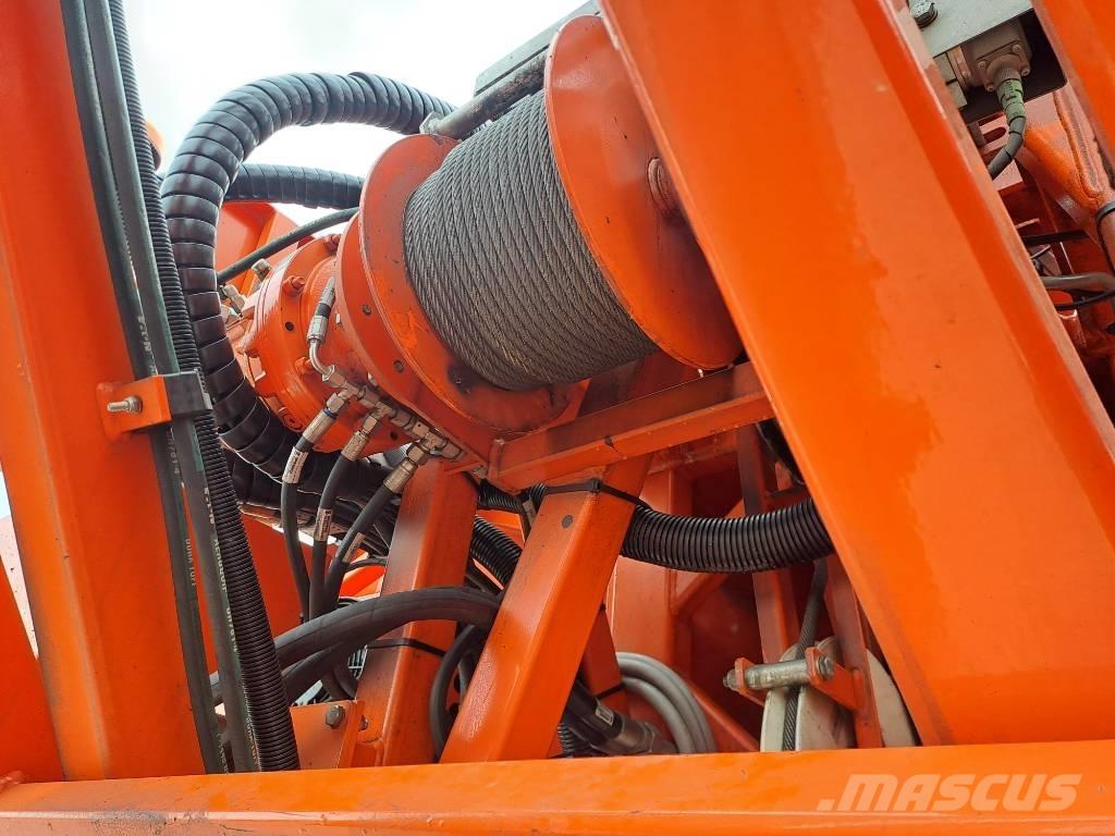 Spierings SK597 AT4 Selbstaufrichtende Krane