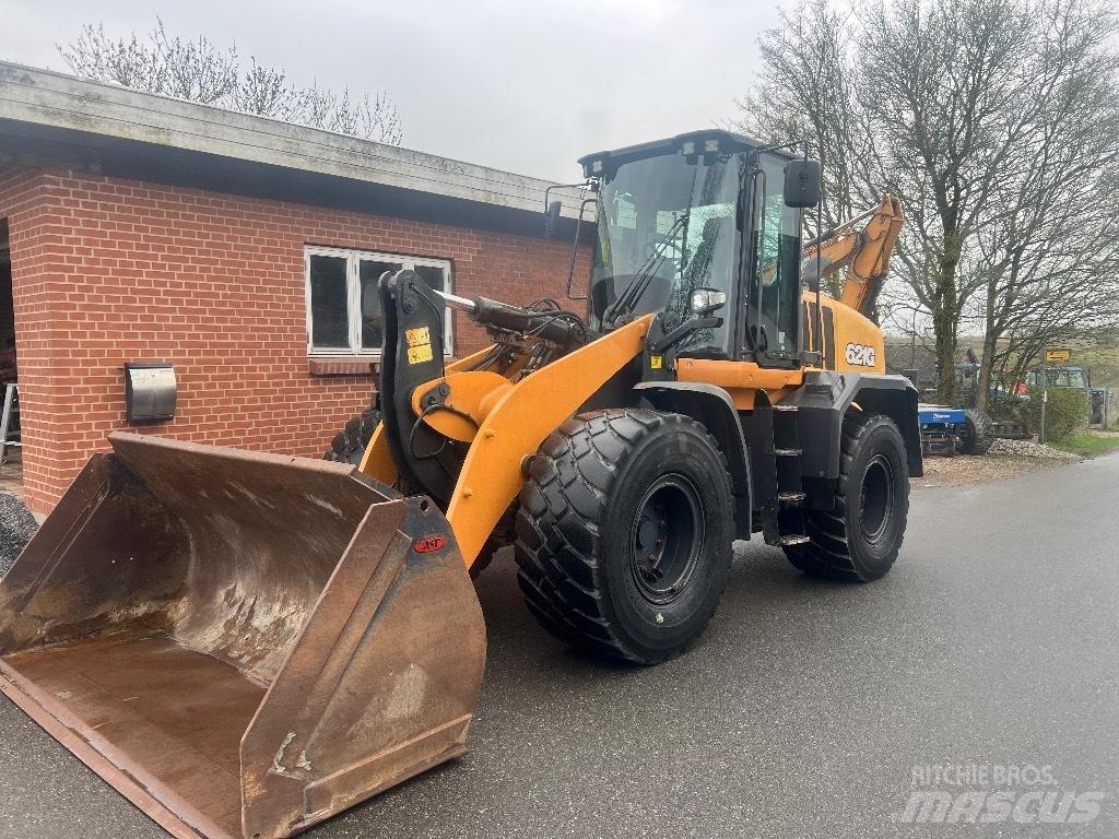 CASE 621G Radlader