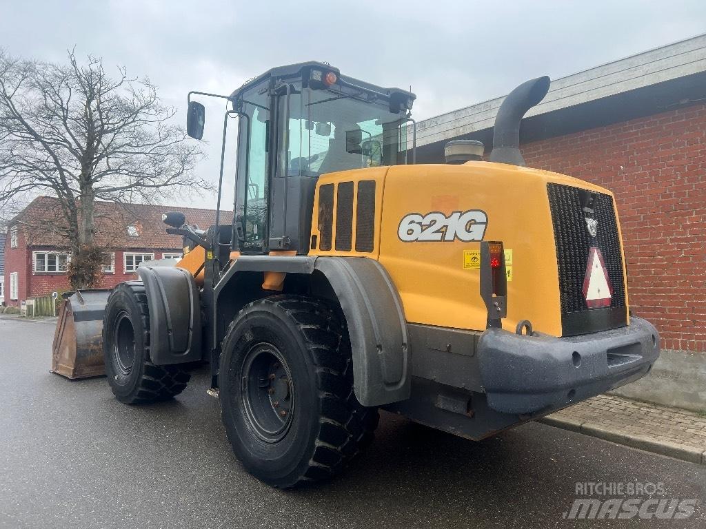 CASE 621G Radlader