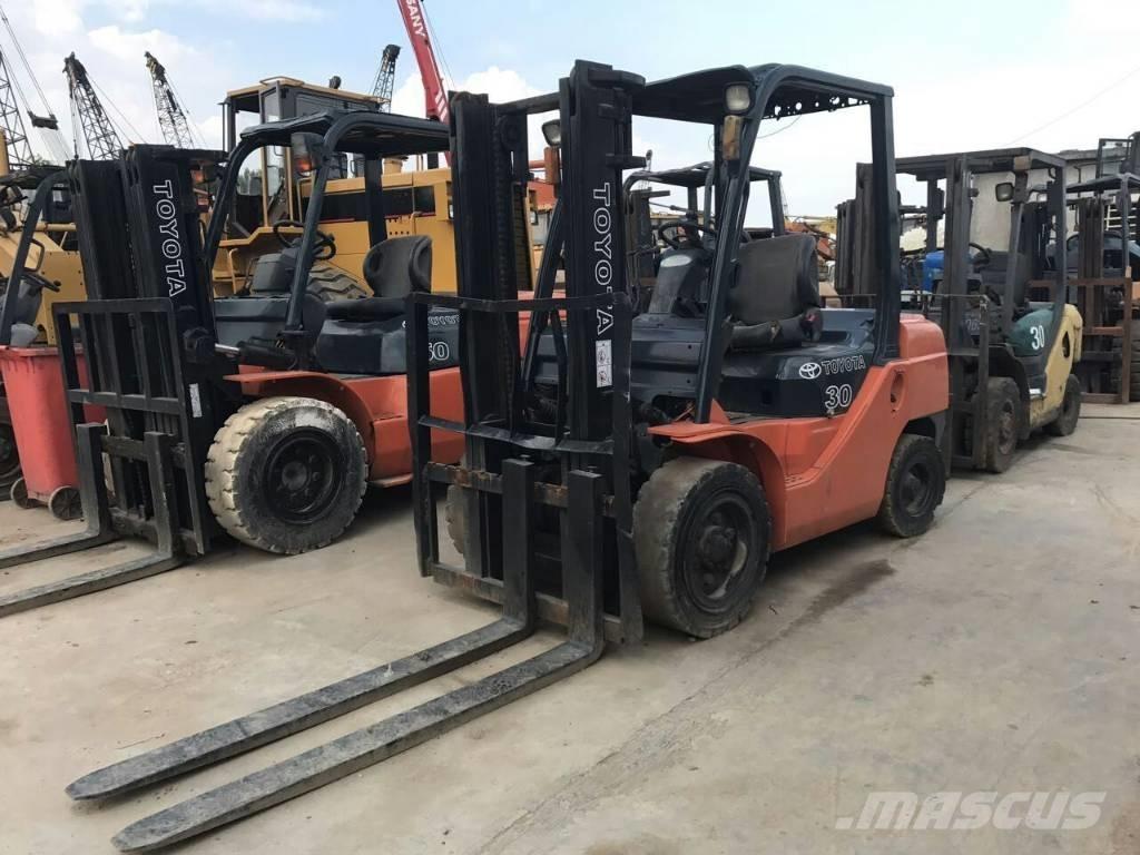 Toyota FD 30 Dieselstapler